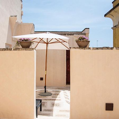 Palazzo Garibaldi - Luxury Suites Galatina Cameră foto